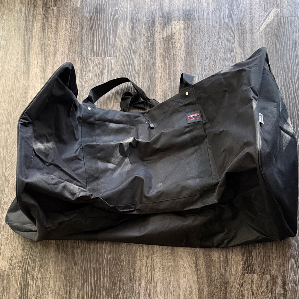 Track USA by Triple Gear Black Duffel - Picture 2 of 8